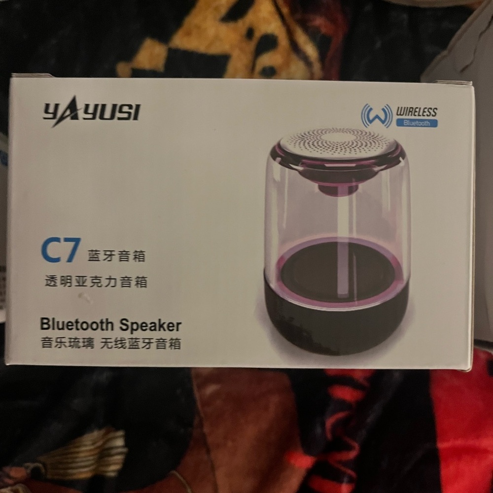 Yayusi C7 Bluetooth Speaker - Black and Pink